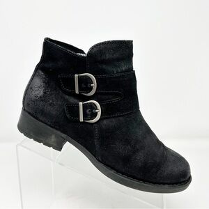 Born Adler Black Suede Leather Comfort Ankle Boots Size 9 Double Buckle Detail